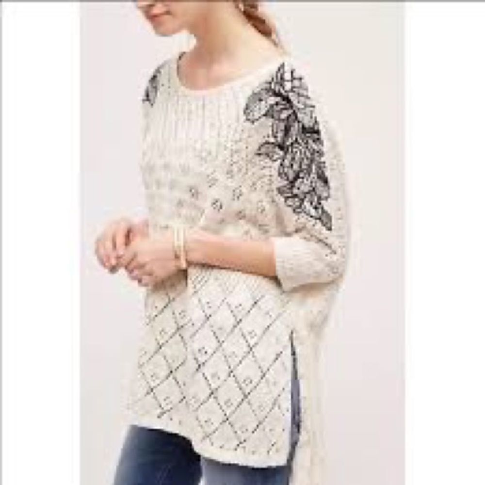 Anthropologie Knitted & Knotted Embroidered Luana tunic sweater
